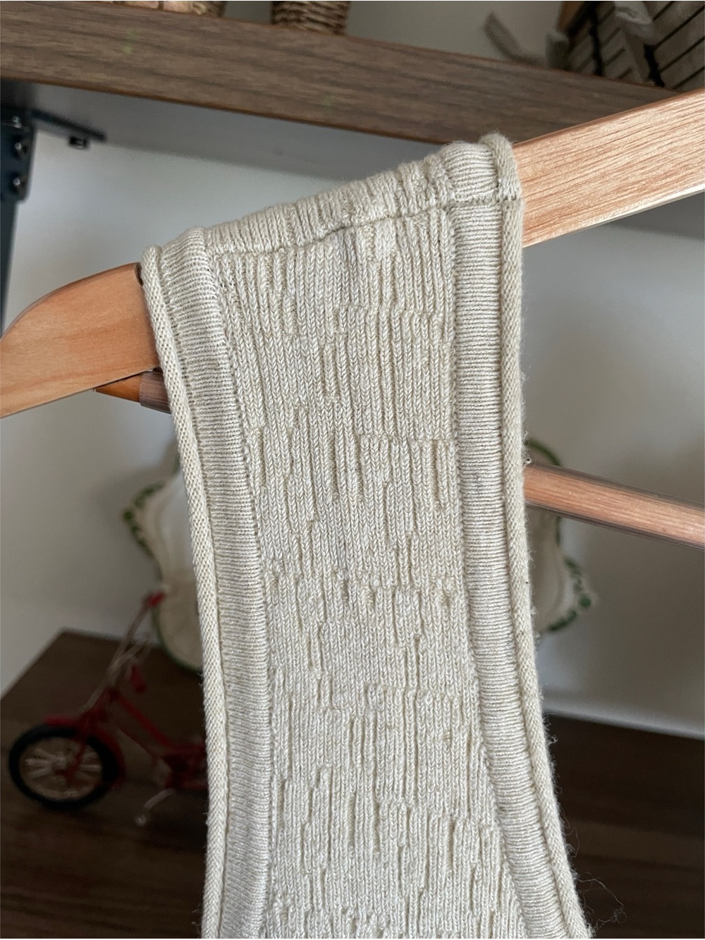 Modern Citizen Sleeveless Knit Tie-Waist Dress, Medium Oatmeal Color - Picture 12 of 16